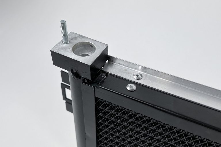 CSF Race BMW G8X M3/M4/M2 High-Performance Engine Oil Cooler - CSF #8266